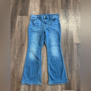 Old Navy Women's Flare Jeans, women’s size 16